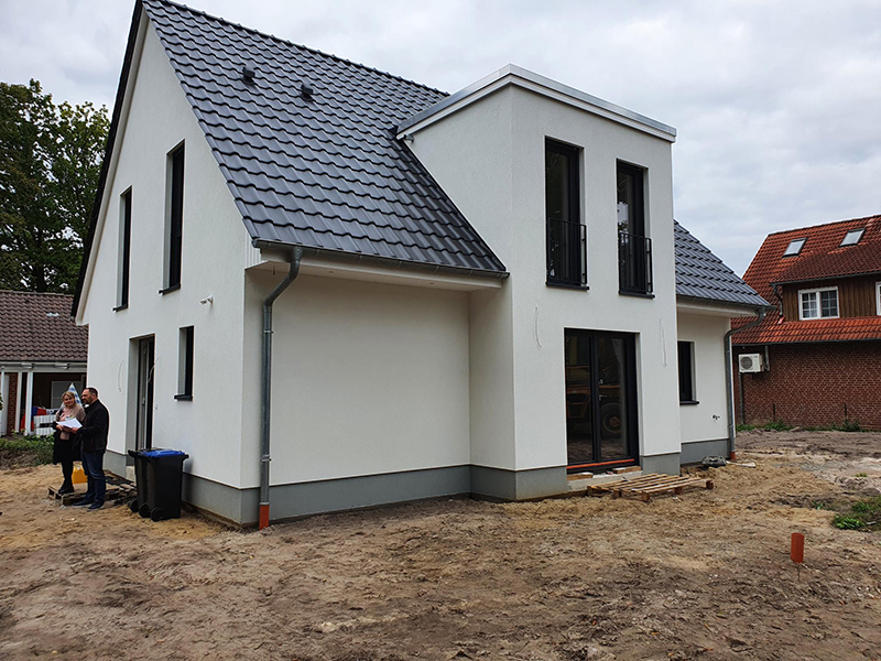Einfamilienhaus im Tannenbergweg in Großburgwedel fertig